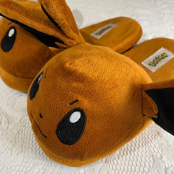 BOYS SLIPPERS - Picture 2 of 3